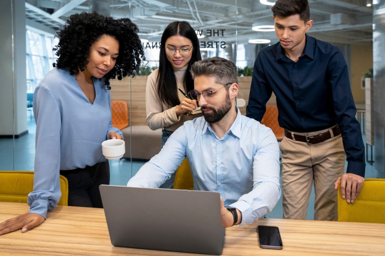 Moderne Sicherheitstechnologie und Datenanalyse